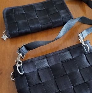 Harvey's small purse and wallet